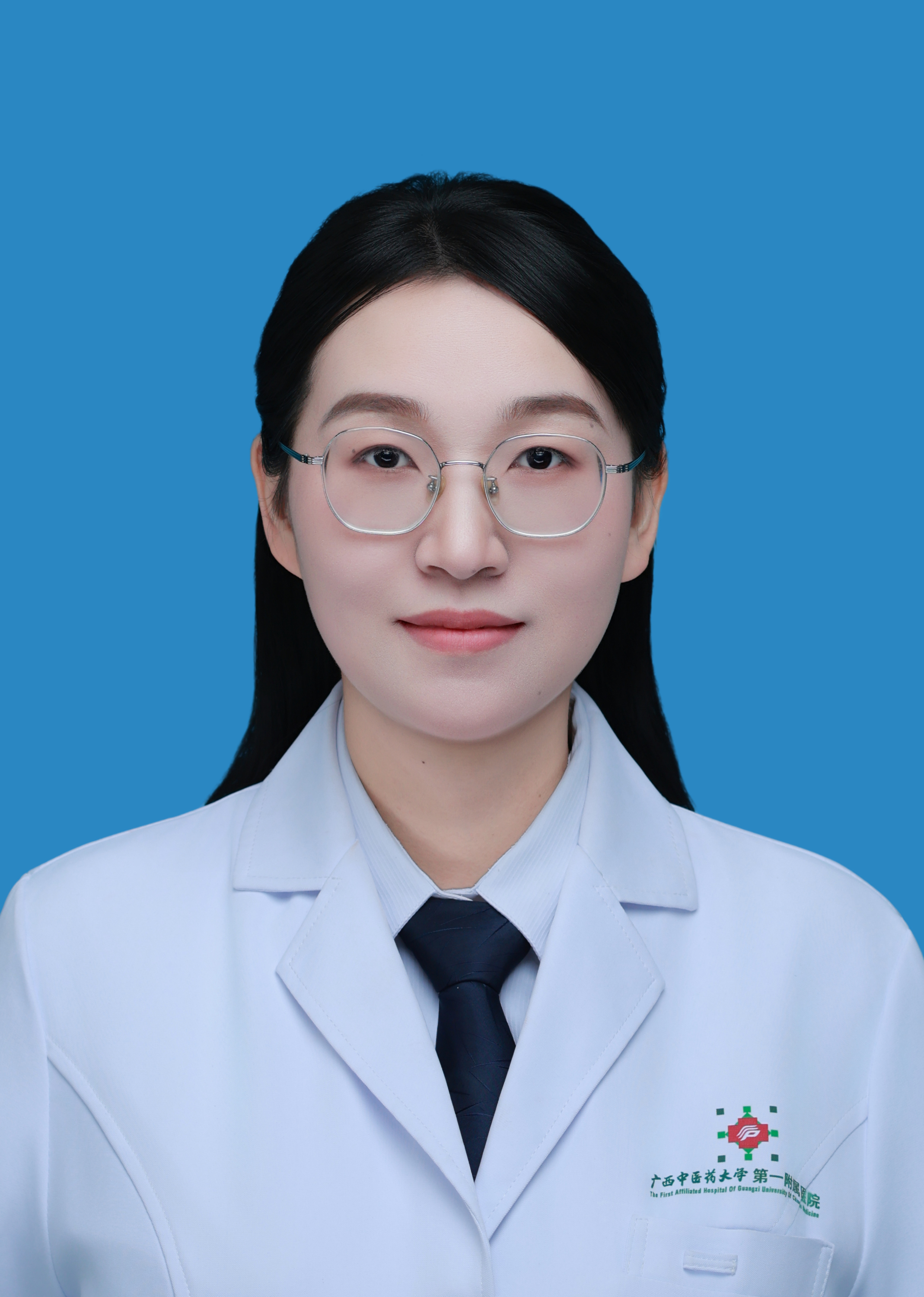 王瑶