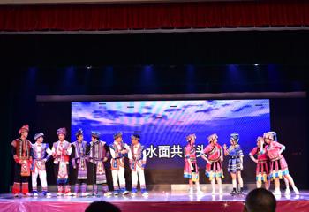 八桂同心迎 “三月三”   民族团结谱华章——taptap点点体育附设中医学校举办民族文化节活动