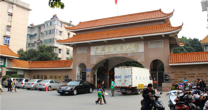 明秀校区
