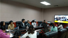 taptap官网开展“探讨如何实施有效教学，走向高效课堂”沙龙活动