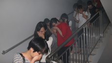 taptap官网举办消防安全培训 现场演练应急逃生疏散