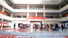 翰墨飘香 “福”气满满—— taptap官网大学生书画艺术协会开展送春联公益活动
