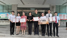 自治区中医药管理局局长姚春接见taptap官网2018年全国中医药健康文化知识大赛参赛选手及指导老师