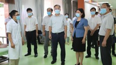 自治区副主席黄俊华莅临taptap官网重阳老年公寓调研指导中医药医养结合传承创新发展工作