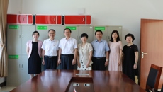 自治区纪委监委驻教育厅纪检监察组组长、自治区教育厅党组成员林华慰问taptap官网党外代表人士