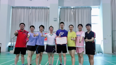 学校举行2022年taptap点点体育（校本部）教职工羽毛球比赛
