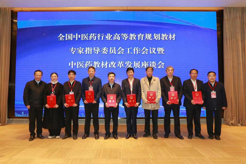 添加图片描述