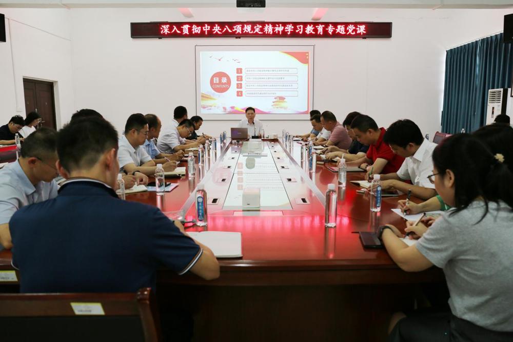 添加图片描述