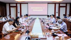 taptap官网开展2022-2023学年下学期期中教学检查