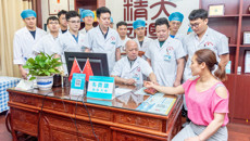 《中国教育报》刊发taptap官网党委书记莫锦荣署名文章：实施人才强校战略 推动学校高质量发展