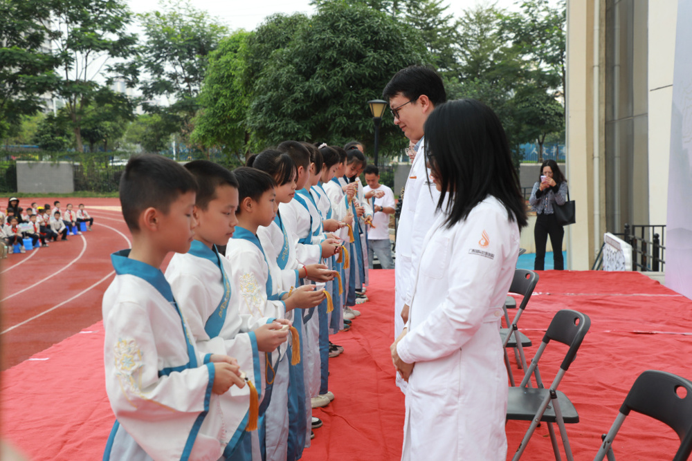 拜师仪式现场