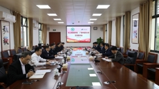 右江民族医学院党委书记李雪斌、校长黄龙坚带队到taptap官网考察交流