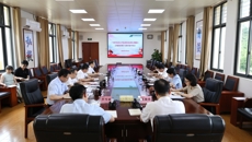 学校党委常委会开展树立和践行正确政绩观学习教育集中研讨暨理论学习中心组2026年第2次专题学习