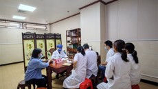 第一附属医院国家岐黄学者、桂派中医大师姚春教授率队赴钦州开展惠民义诊活动