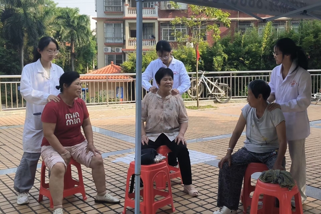 手法推拿_副本